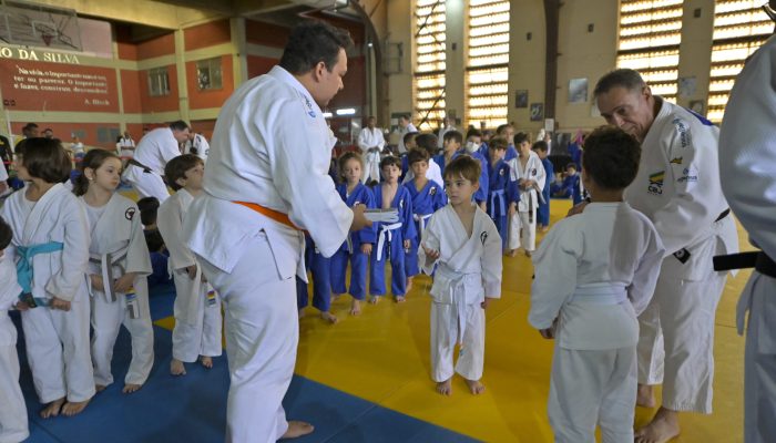 03/12/2022 - BRASIL / BELO HORIZONTE - Judo do Barroca Tenis Clube. Entrega de faixas .
© Washington Alves/Light Press